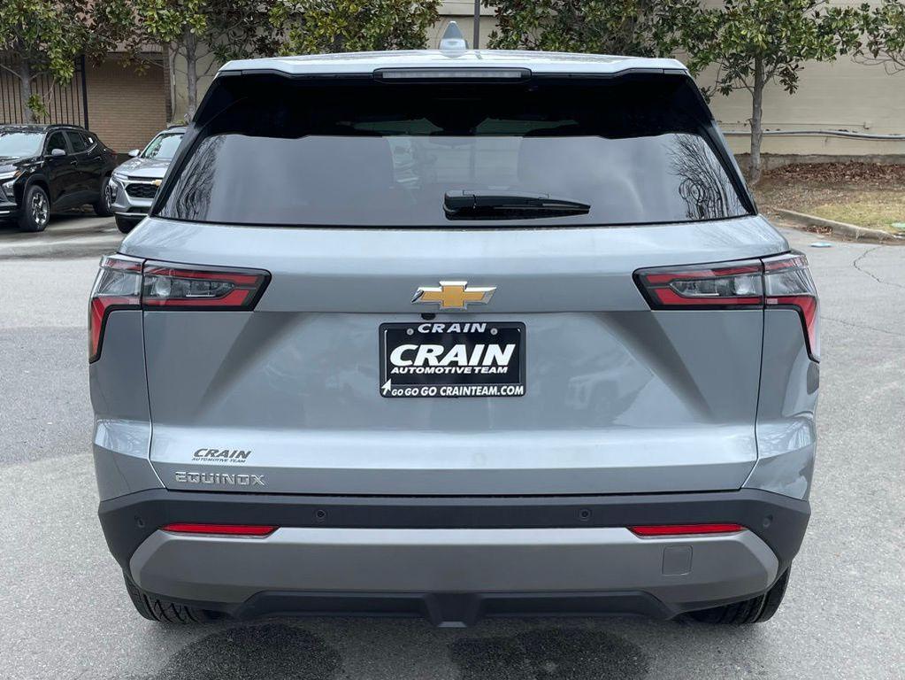 new 2026 Chevrolet Equinox car, priced at $28,490
