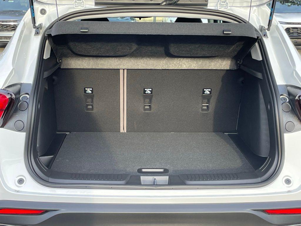 new 2026 Chevrolet Trax car, priced at $25,490