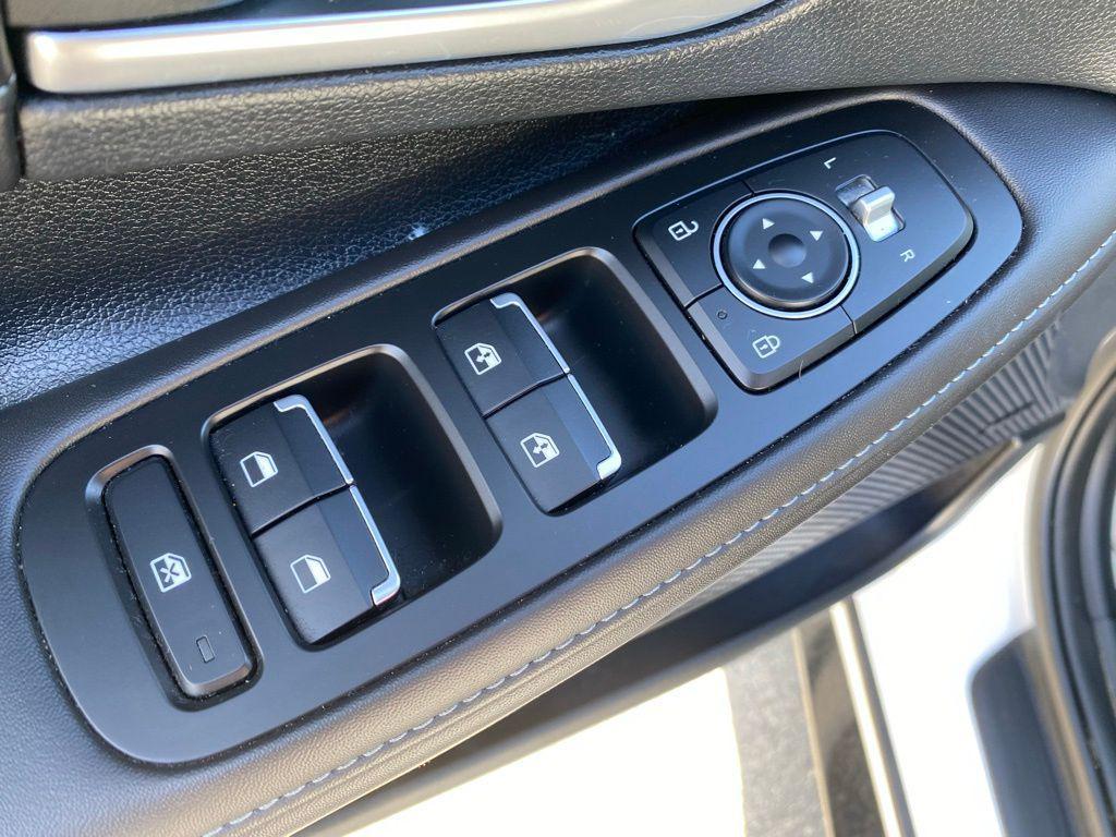 used 2023 Hyundai Sonata car, priced at $23,299