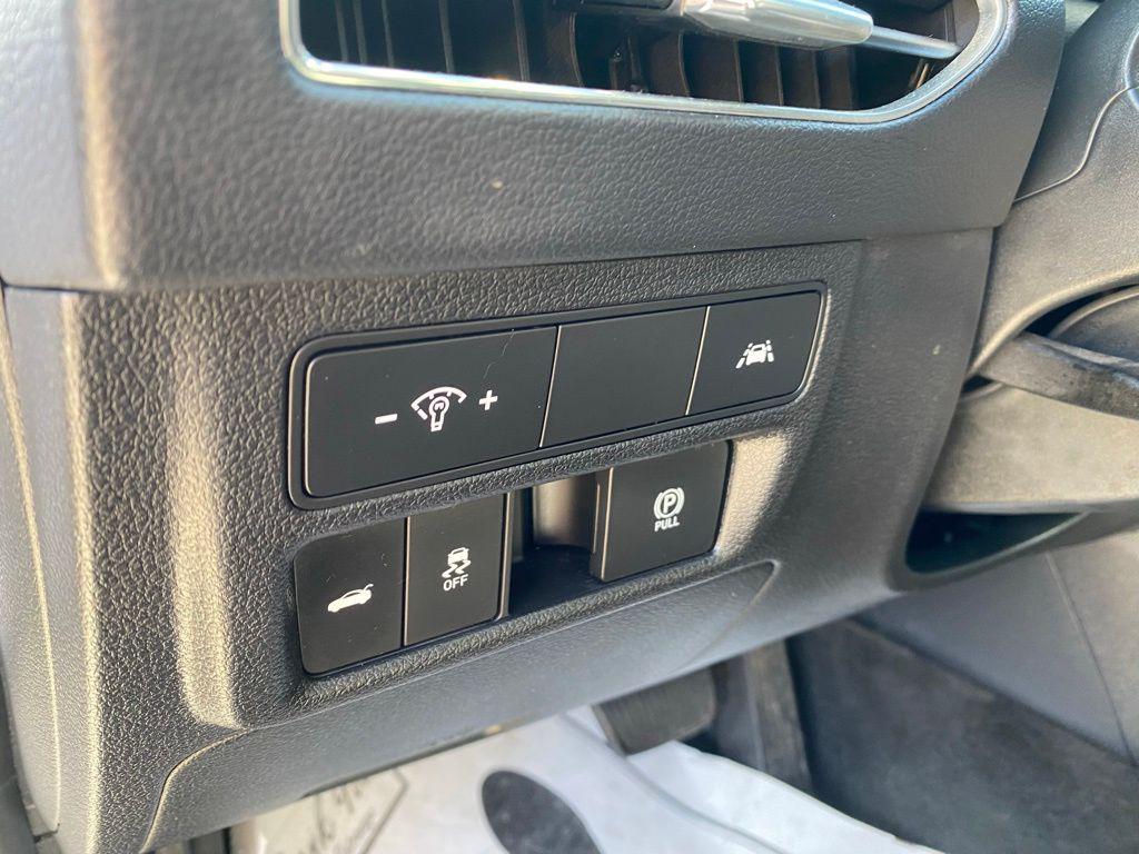 used 2023 Hyundai Sonata car, priced at $23,299