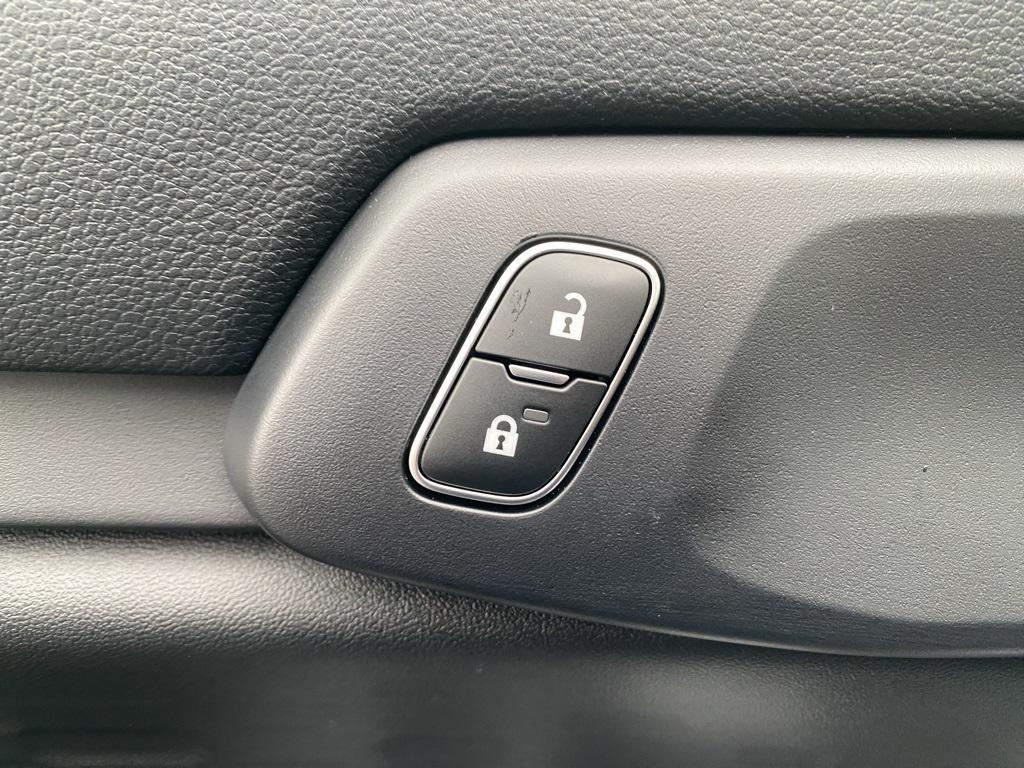 new 2025 Ford Ranger car, priced at $34,890