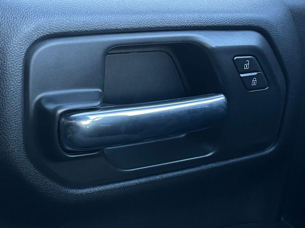 used 2021 Chevrolet Silverado 1500 car, priced at $31,642