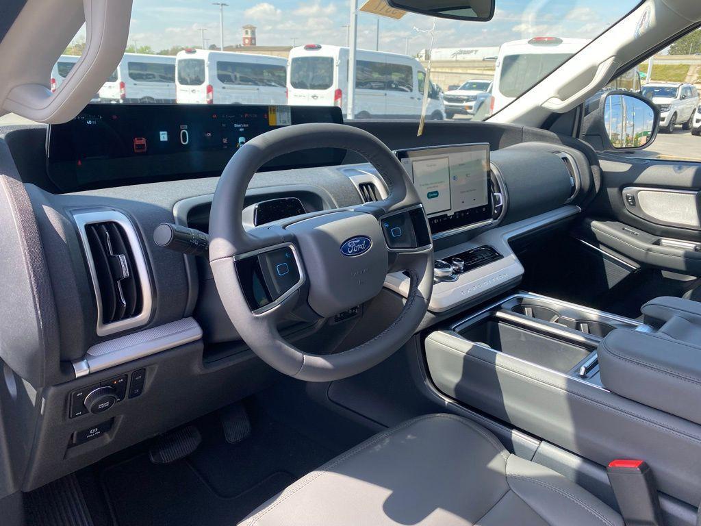 new 2026 Ford Expedition car, priced at $71,190