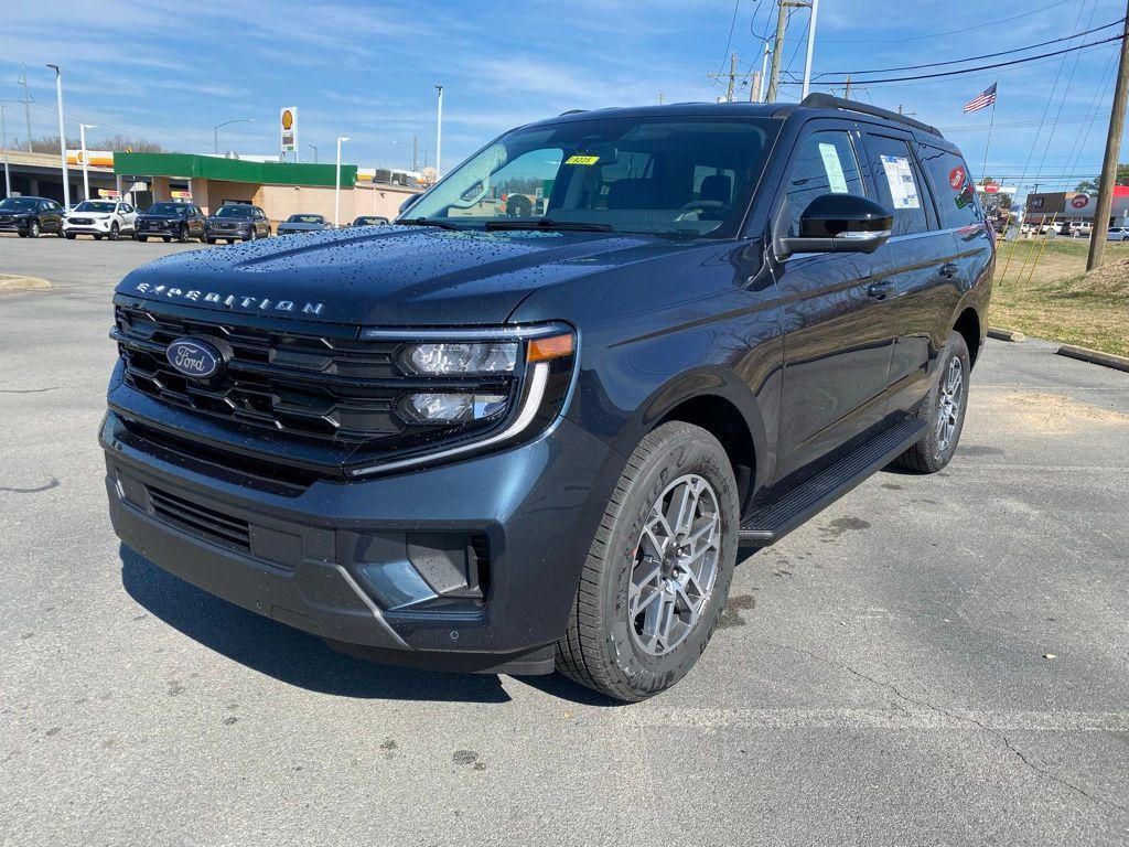 new 2026 Ford Expedition car, priced at $66,490
