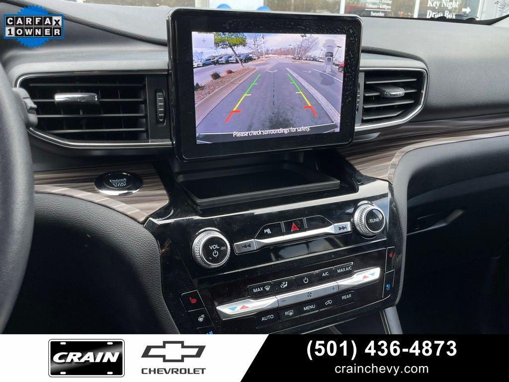 used 2024 Ford Explorer car, priced at $33,904
