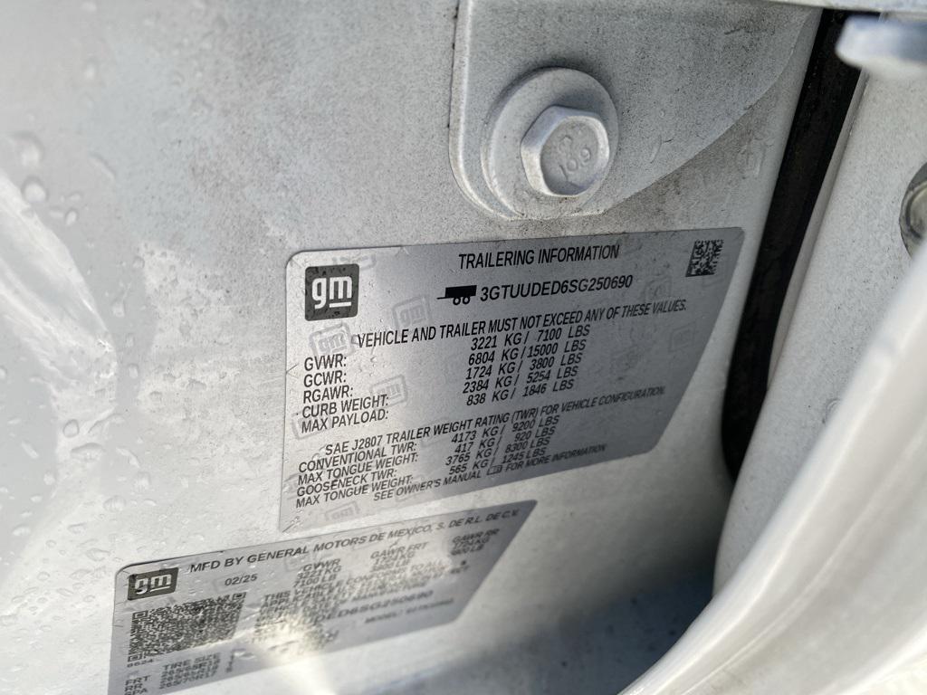 used 2025 GMC Sierra 1500 car, priced at $46,999