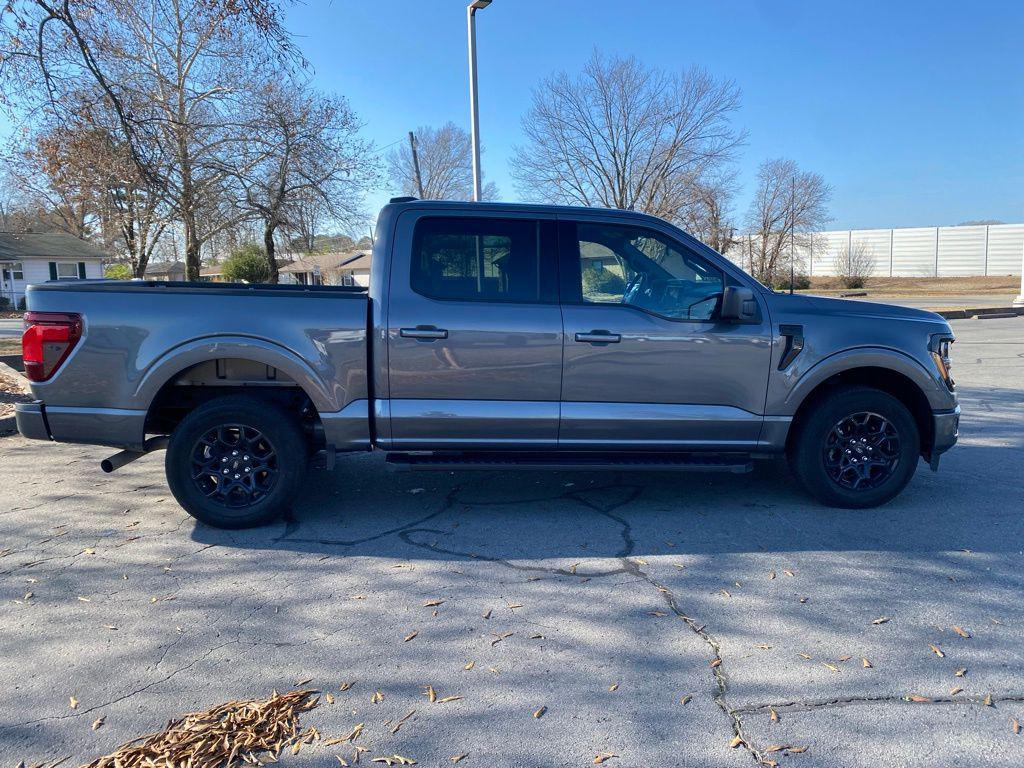 new 2025 Ford F-150 car, priced at $43,490