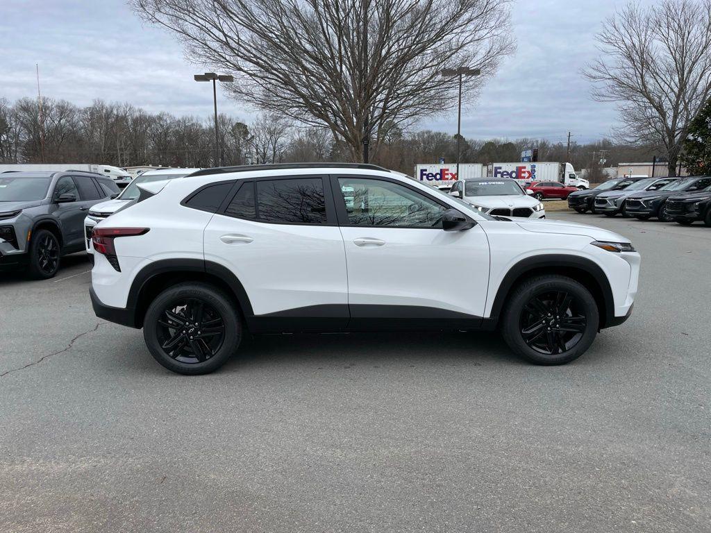 new 2026 Chevrolet Trax car, priced at $25,290