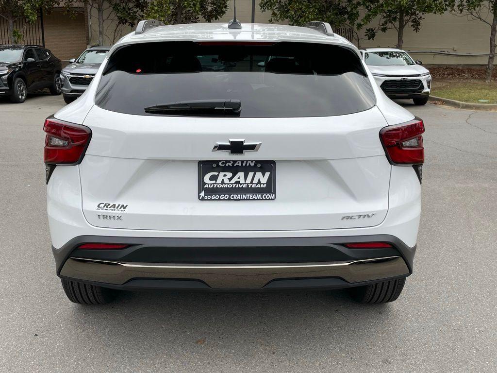 new 2026 Chevrolet Trax car, priced at $25,290