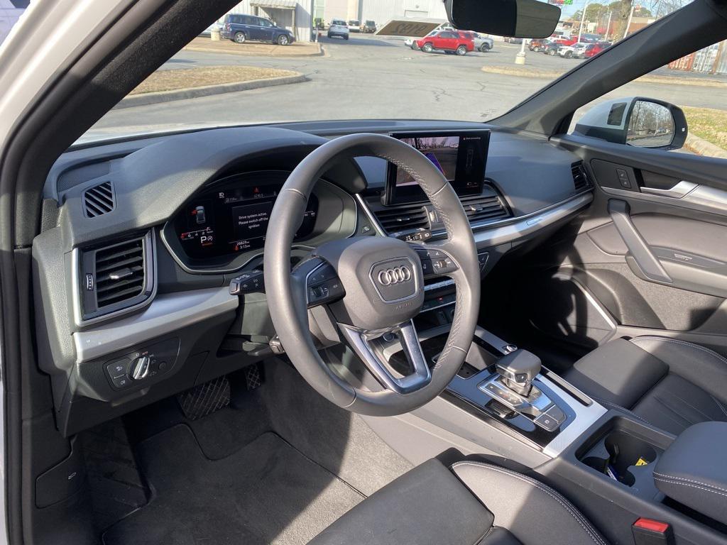 used 2025 Audi Q5 car, priced at $31,898
