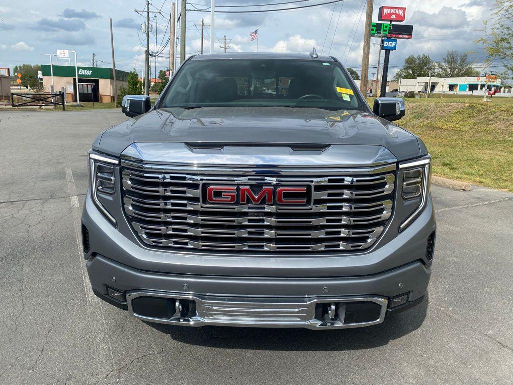 used 2023 GMC Sierra 1500 car, priced at $53,032