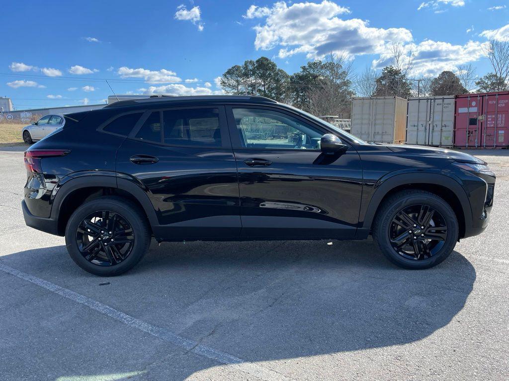 new 2026 Chevrolet Trax car, priced at $25,990