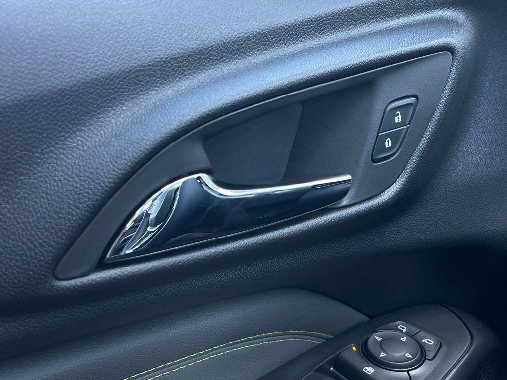 new 2026 Chevrolet Trax car, priced at $25,990