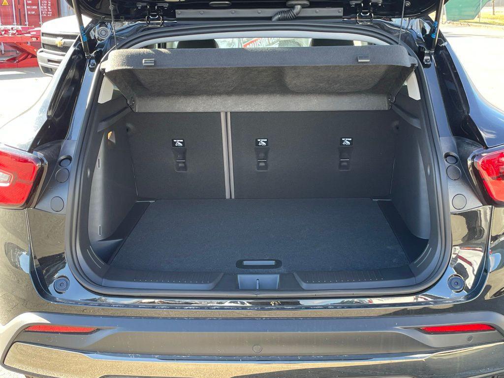 new 2026 Chevrolet Trax car, priced at $25,990