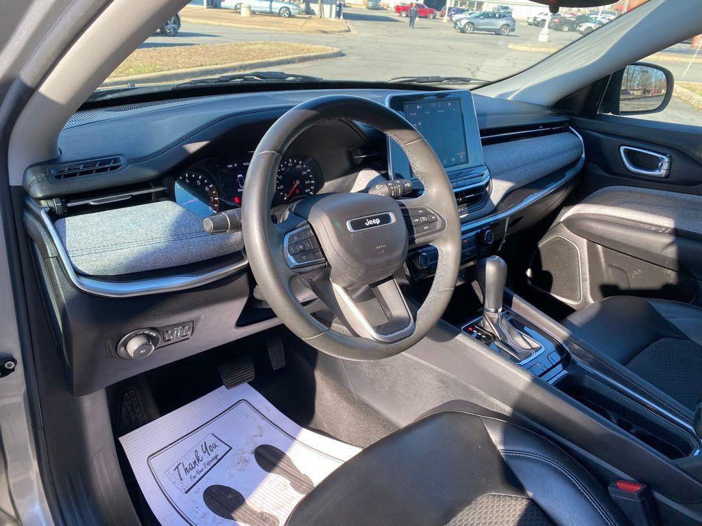 used 2022 Jeep Compass car, priced at $18,399