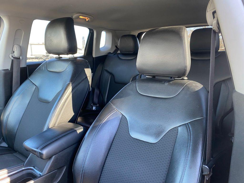 used 2022 Jeep Compass car, priced at $18,399