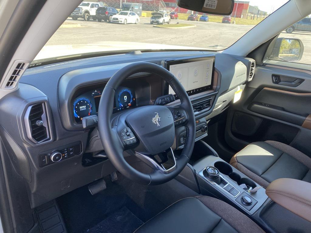 new 2025 Ford Bronco Sport car, priced at $35,990