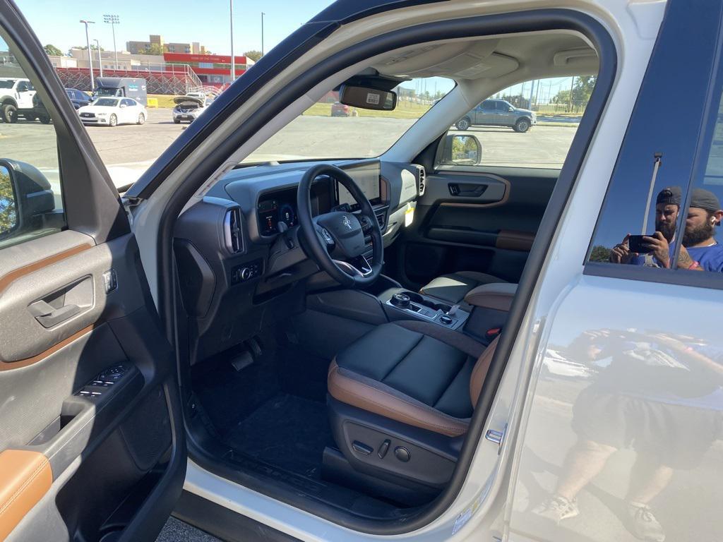new 2025 Ford Bronco Sport car, priced at $35,990