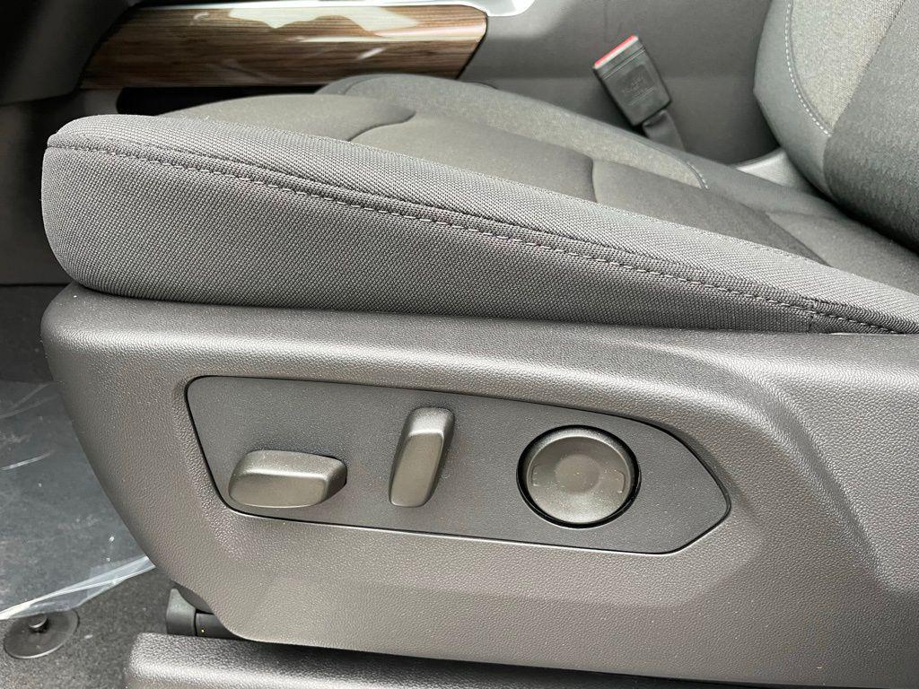 new 2026 Chevrolet Silverado 1500 car, priced at $49,390