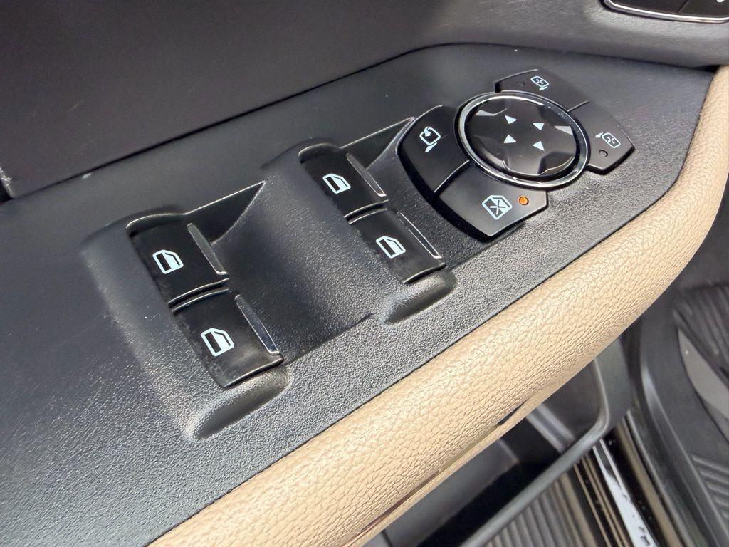 used 2024 Ford Expedition car, priced at $39,199