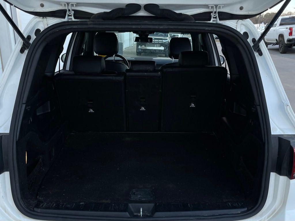 used 2022 Mercedes-Benz GLB 250 car, priced at $21,999