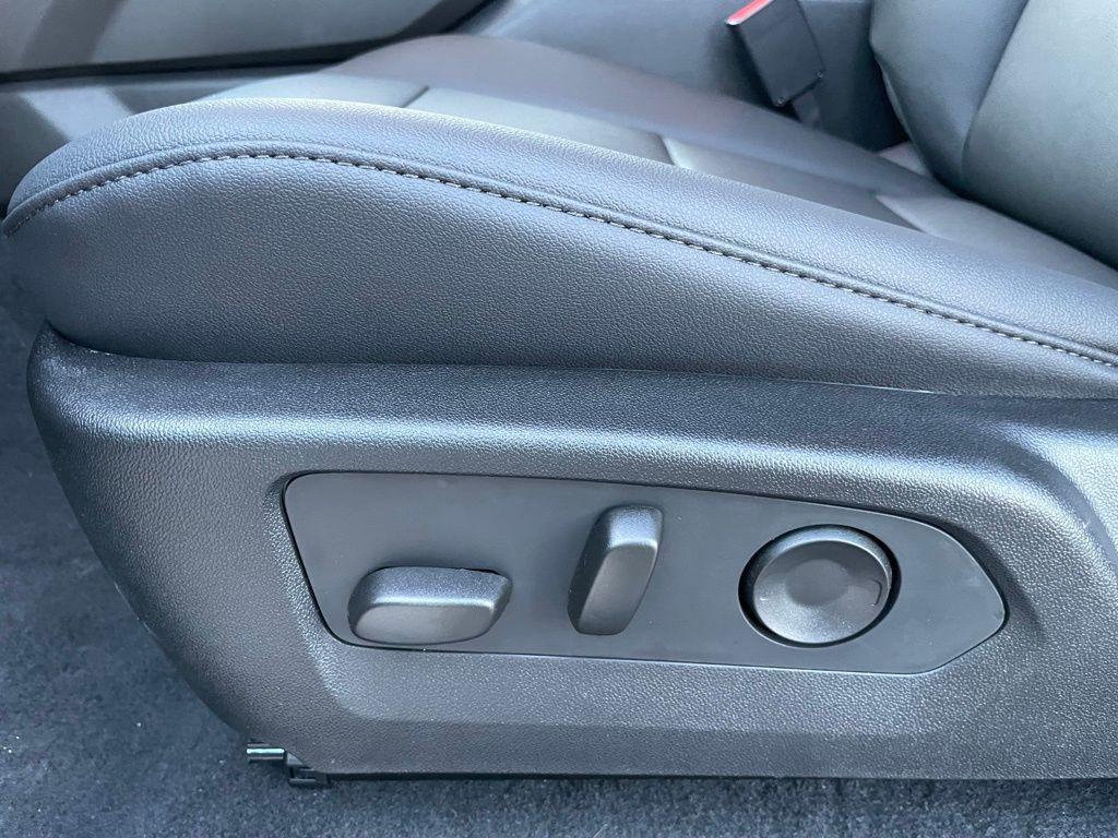 new 2026 Chevrolet Colorado car, priced at $41,595