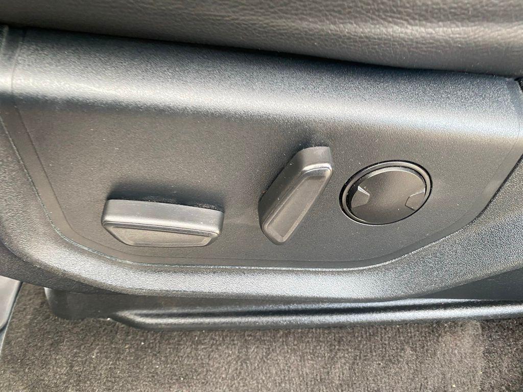 used 2021 Ford Expedition car, priced at $35,599