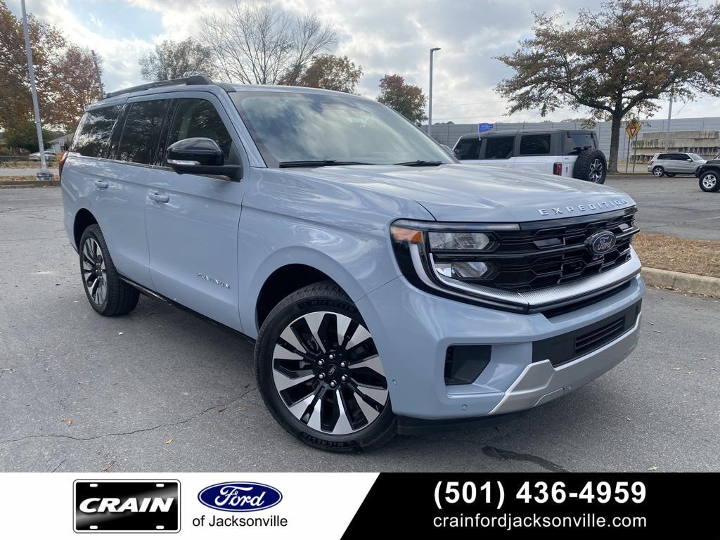 new 2025 Ford Expedition car, priced at $83,490