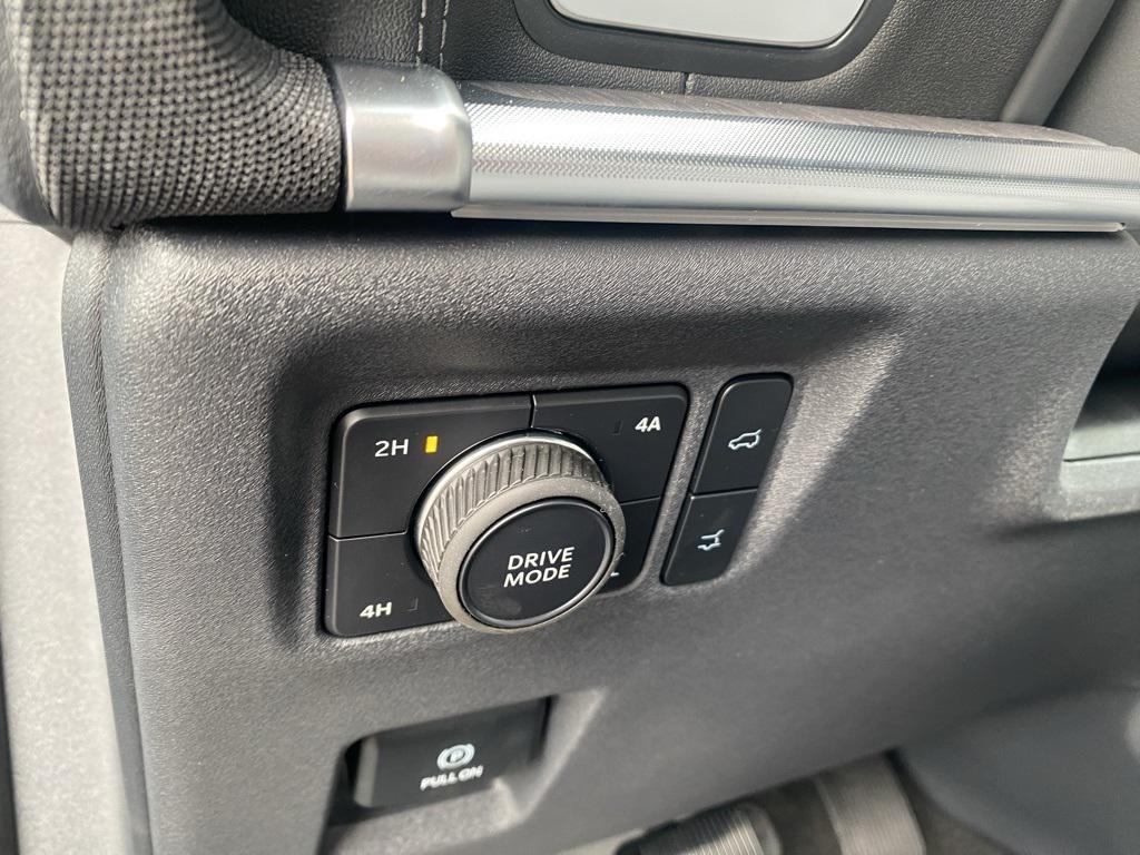 new 2025 Ford Expedition car, priced at $83,490