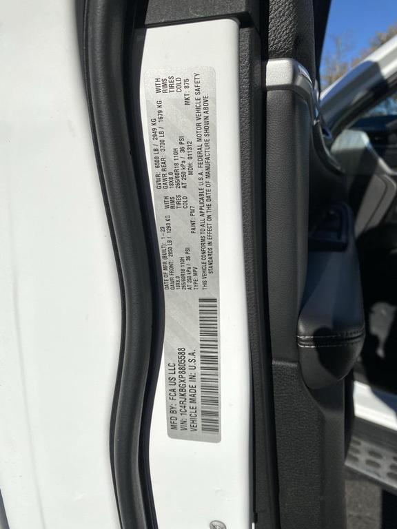 used 2023 Jeep Grand Cherokee L car, priced at $28,216