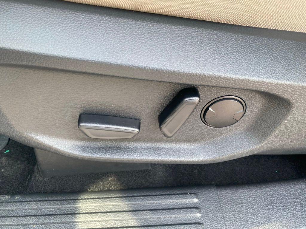 new 2025 Ford Ranger car, priced at $35,490