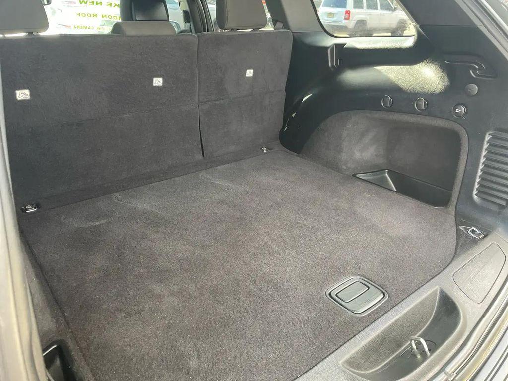 used 2019 Jeep Grand Cherokee car, priced at $16,995