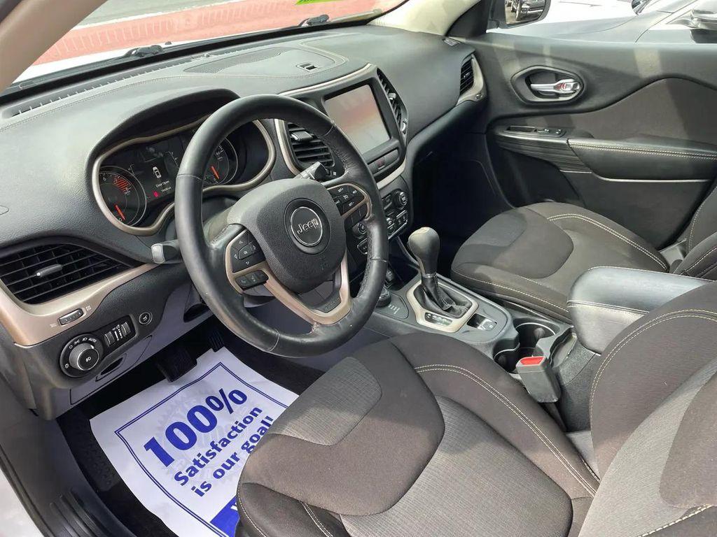 used 2016 Jeep Cherokee car, priced at $13,995