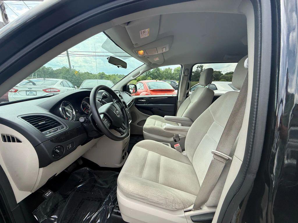 used 2015 Dodge Grand Caravan car, priced at $8,995