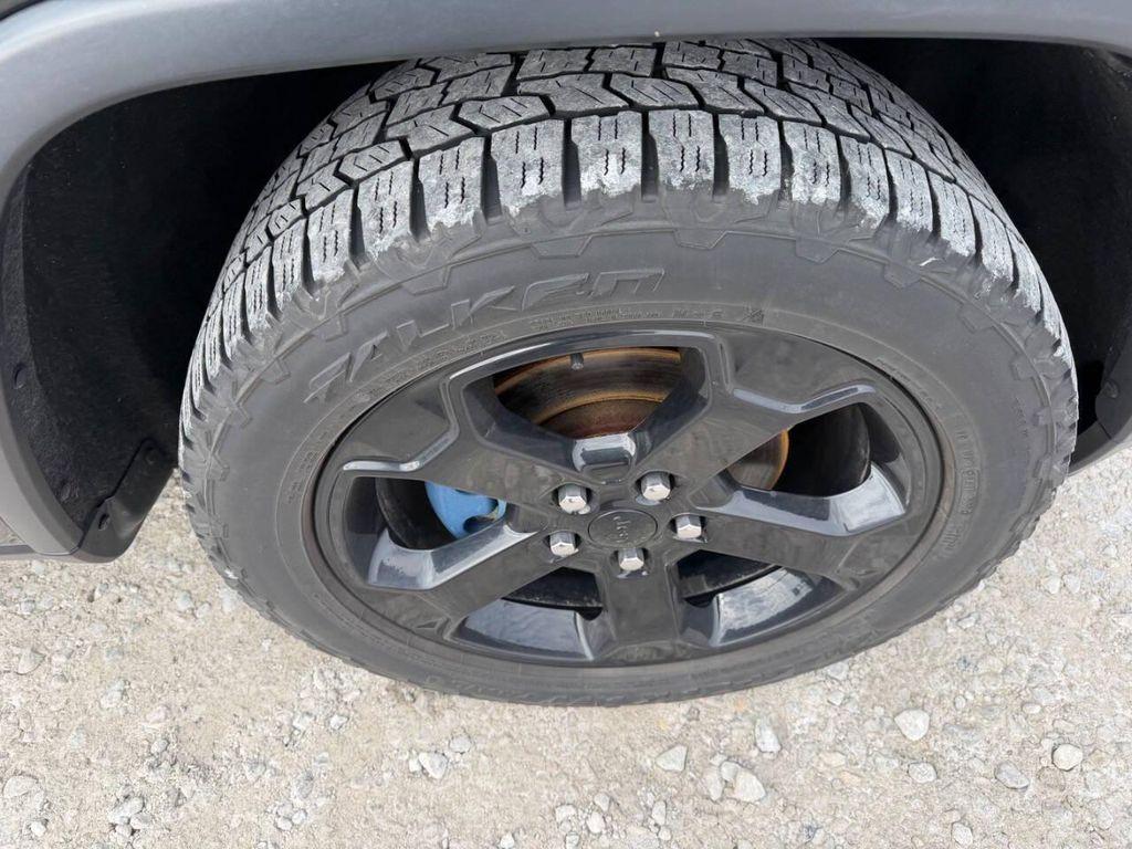 used 2018 Jeep Grand Cherokee car, priced at $15,997