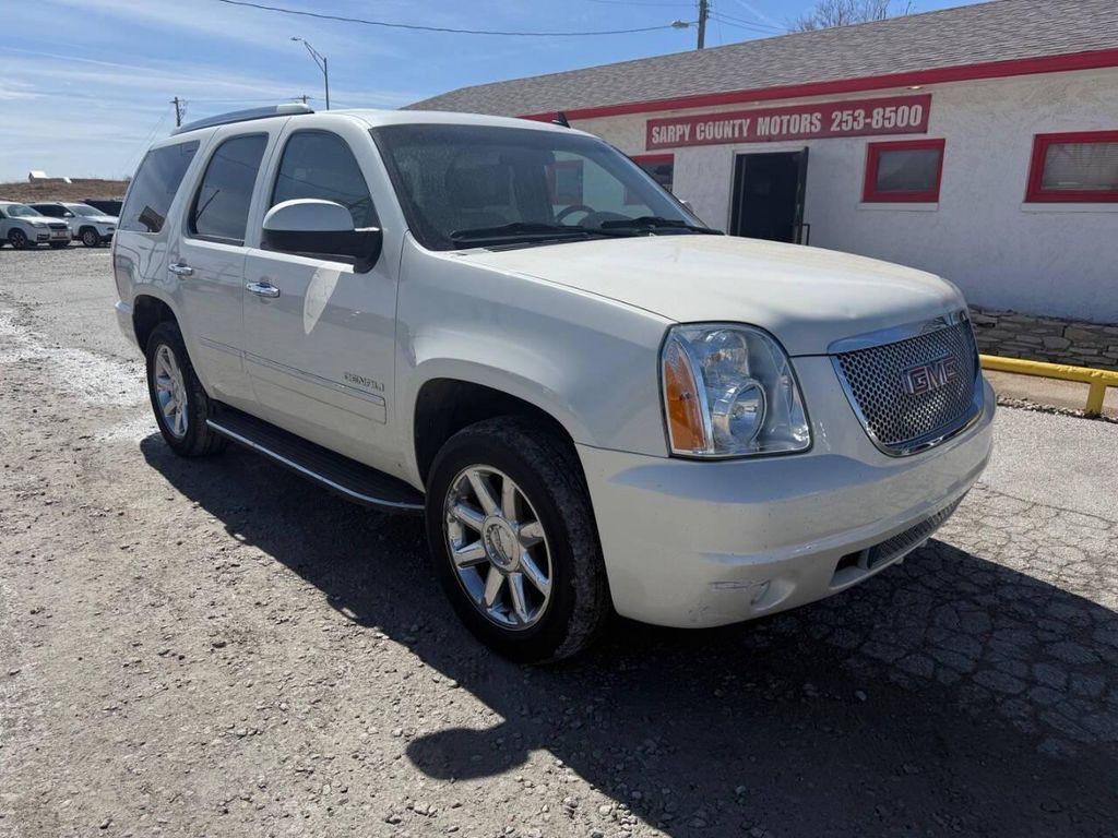 used 2014 GMC Yukon car, priced at $14,997