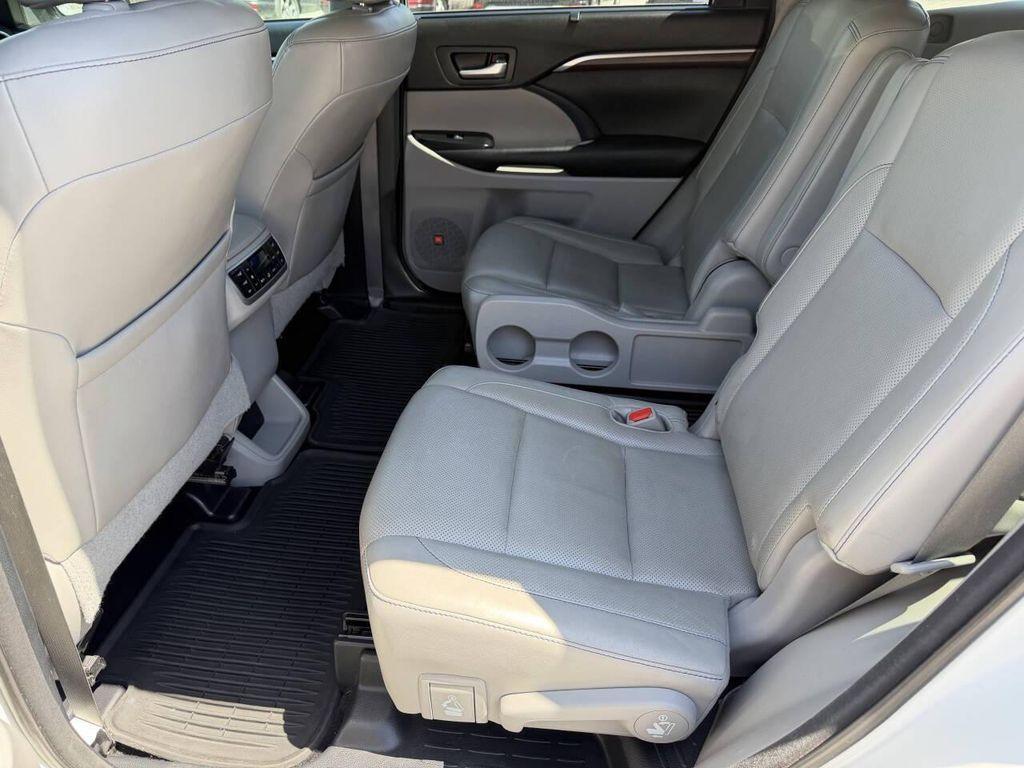 used 2015 Toyota Highlander car, priced at $16,901