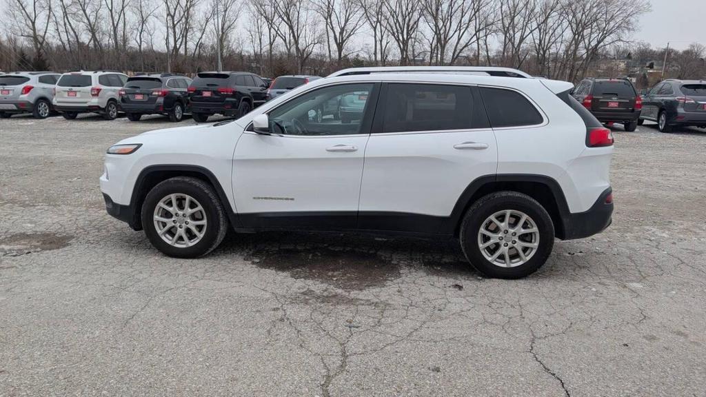 used 2015 Jeep Cherokee car, priced at $12,933