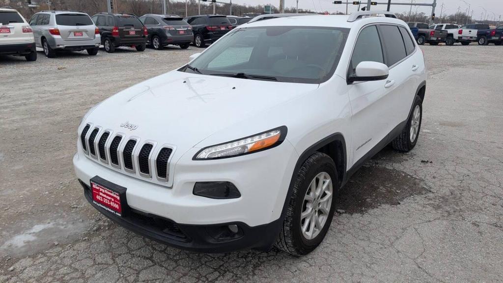used 2015 Jeep Cherokee car, priced at $12,933