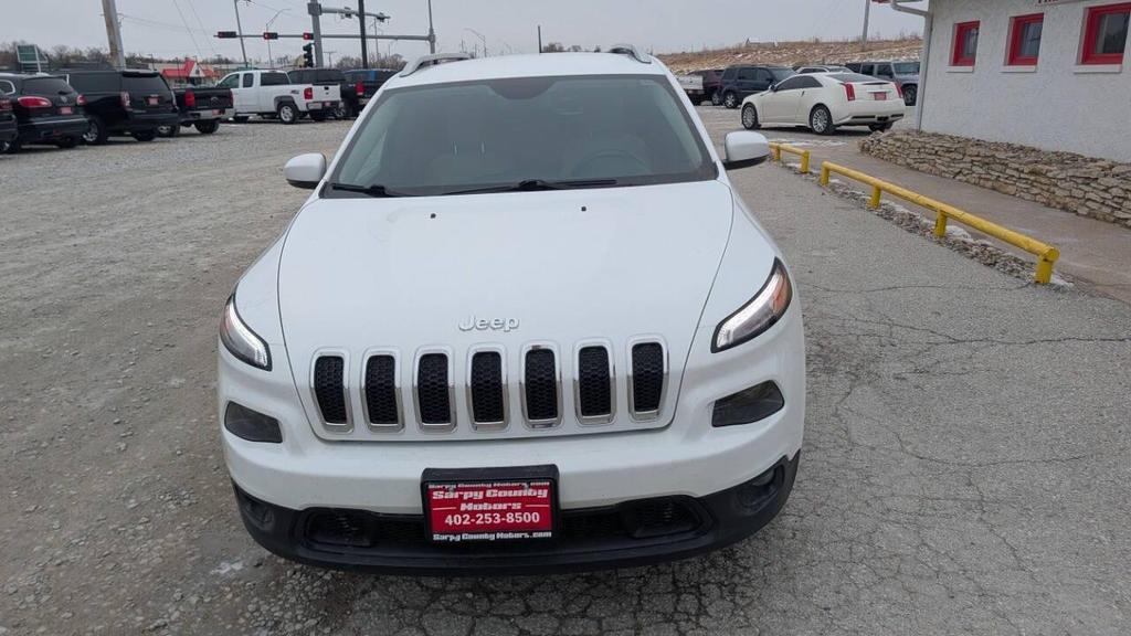 used 2015 Jeep Cherokee car, priced at $12,933