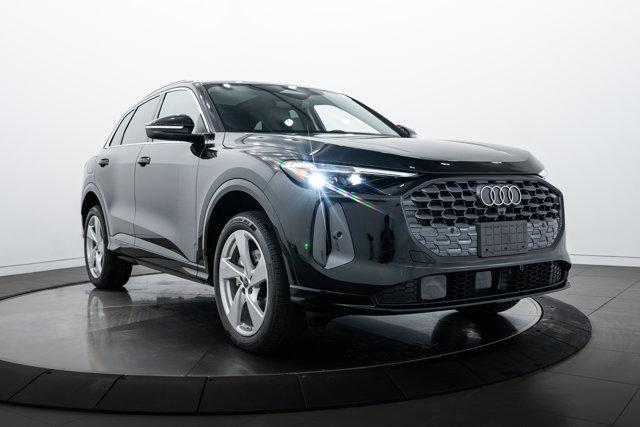 new 2025 Audi Q5 car, priced at $57,613