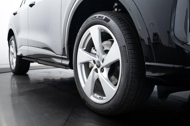 new 2025 Audi Q5 car, priced at $57,613