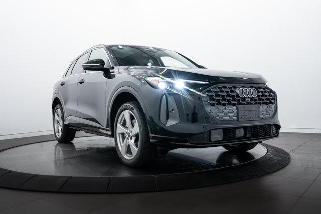 new 2025 Audi Q5 car, priced at $57,613