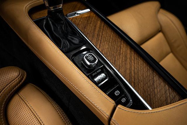 used 2020 Volvo XC90 car, priced at $30,799