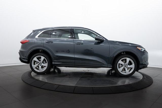 new 2025 Audi Q5 car, priced at $57,613