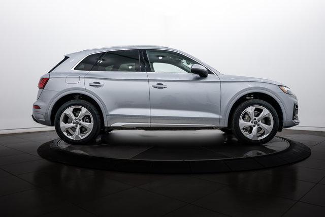 used 2021 Audi Q5 car, priced at $25,987