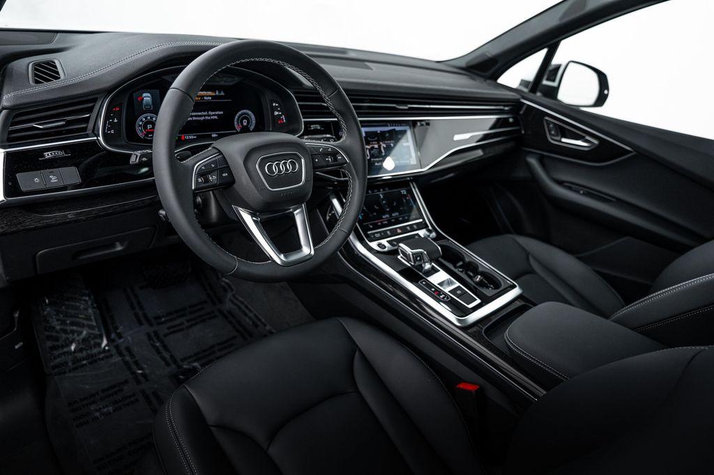 new 2026 Audi Q7 car, priced at $64,874