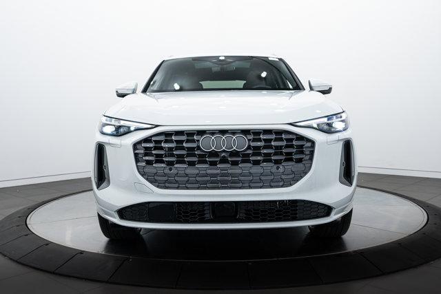 new 2025 Audi Q5 car, priced at $56,706