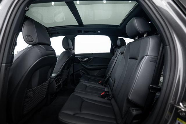 new 2026 Audi Q7 car, priced at $68,409