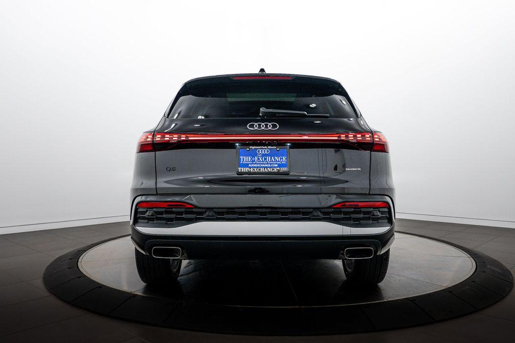 Audi Q5 view 22
